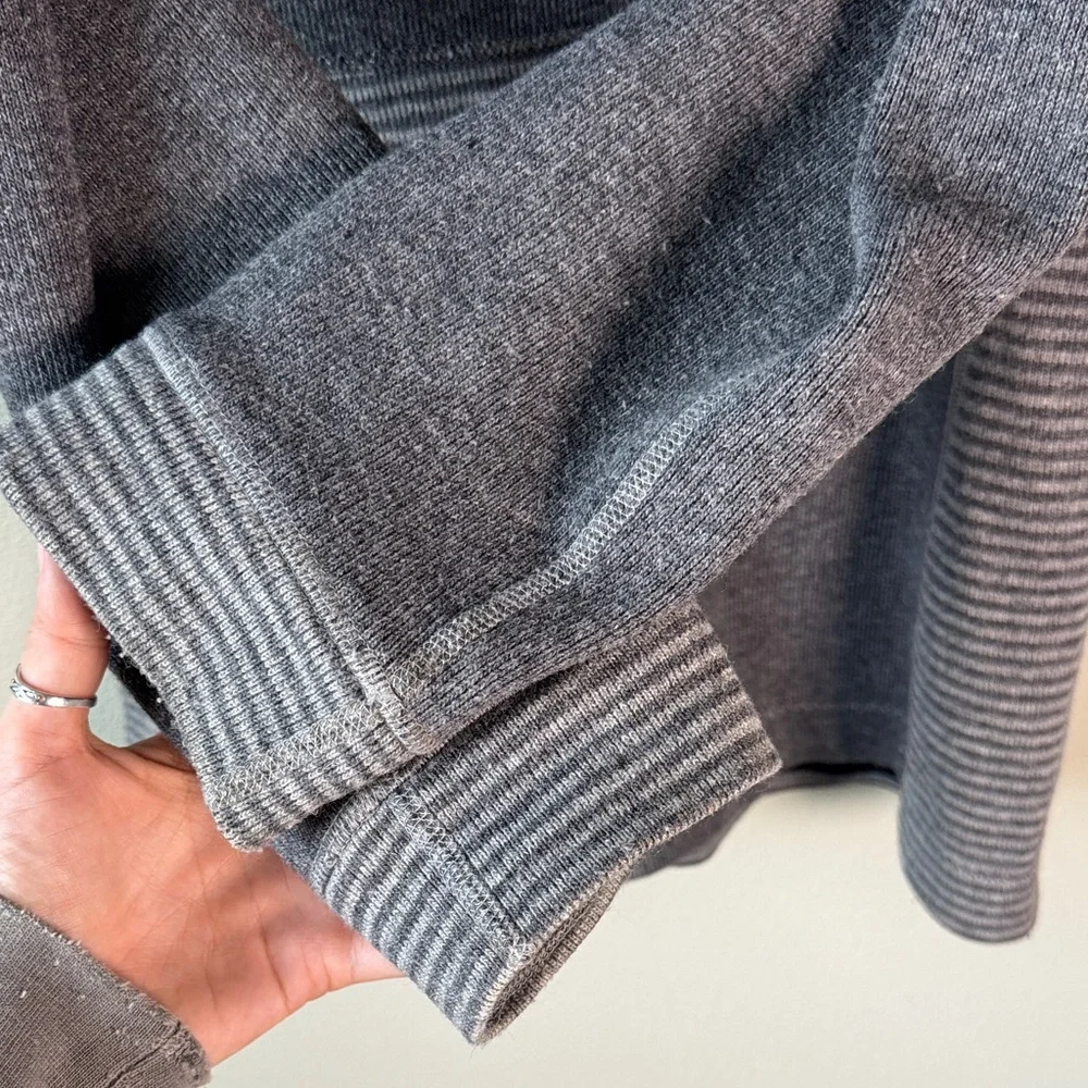 prAna Women’s Gray‎ Wool Blend Hooded Jacket Size Small
